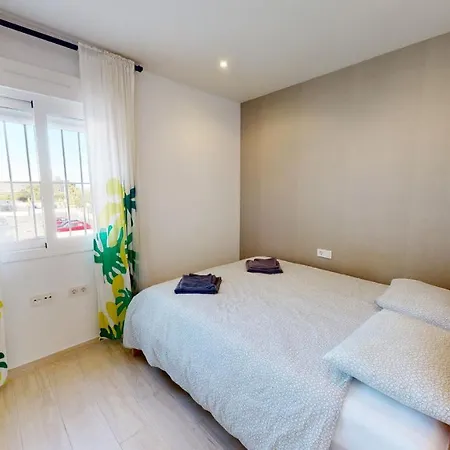 3 Bed Aguas Nuevas 196 Floor Family Res Торевьиа